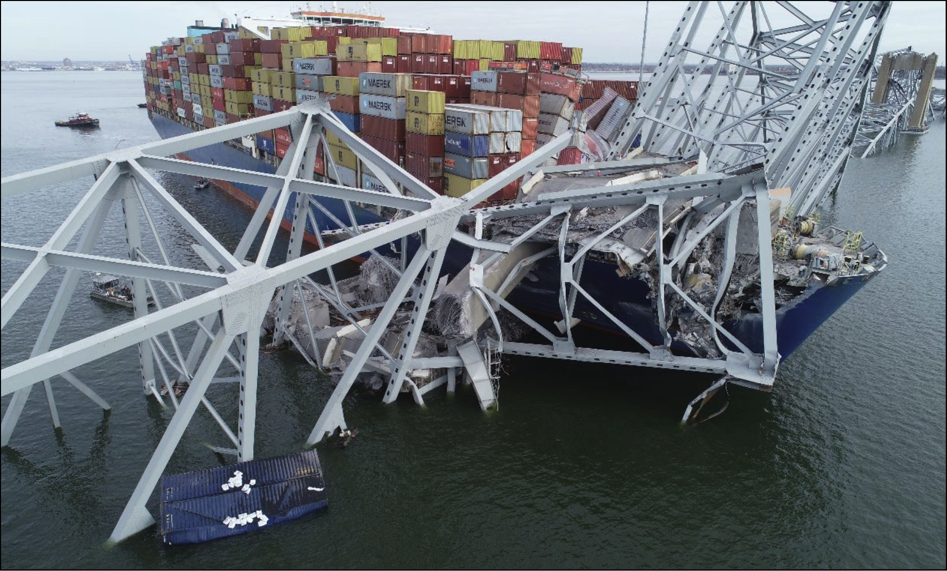 Singapore-registered “Dali” crashing into Baltimore bridge
